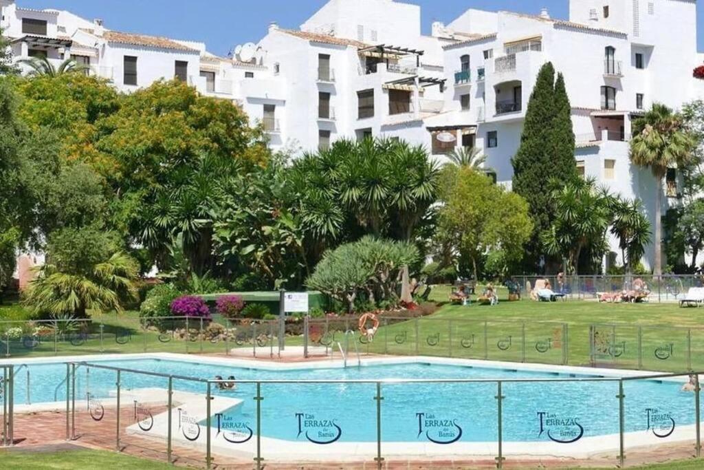 Caprichoso En El Corazon De Puerto Banus Lejlighed